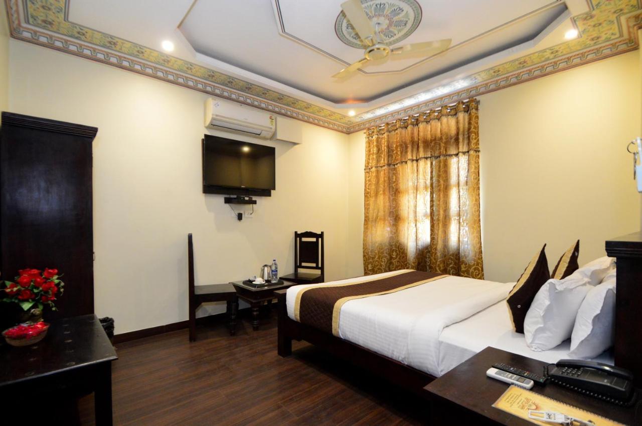 Hotel Surya Garh Džajpur Exteriér fotografie