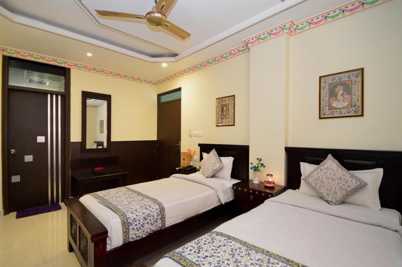 Hotel Surya Garh Džajpur Exteriér fotografie